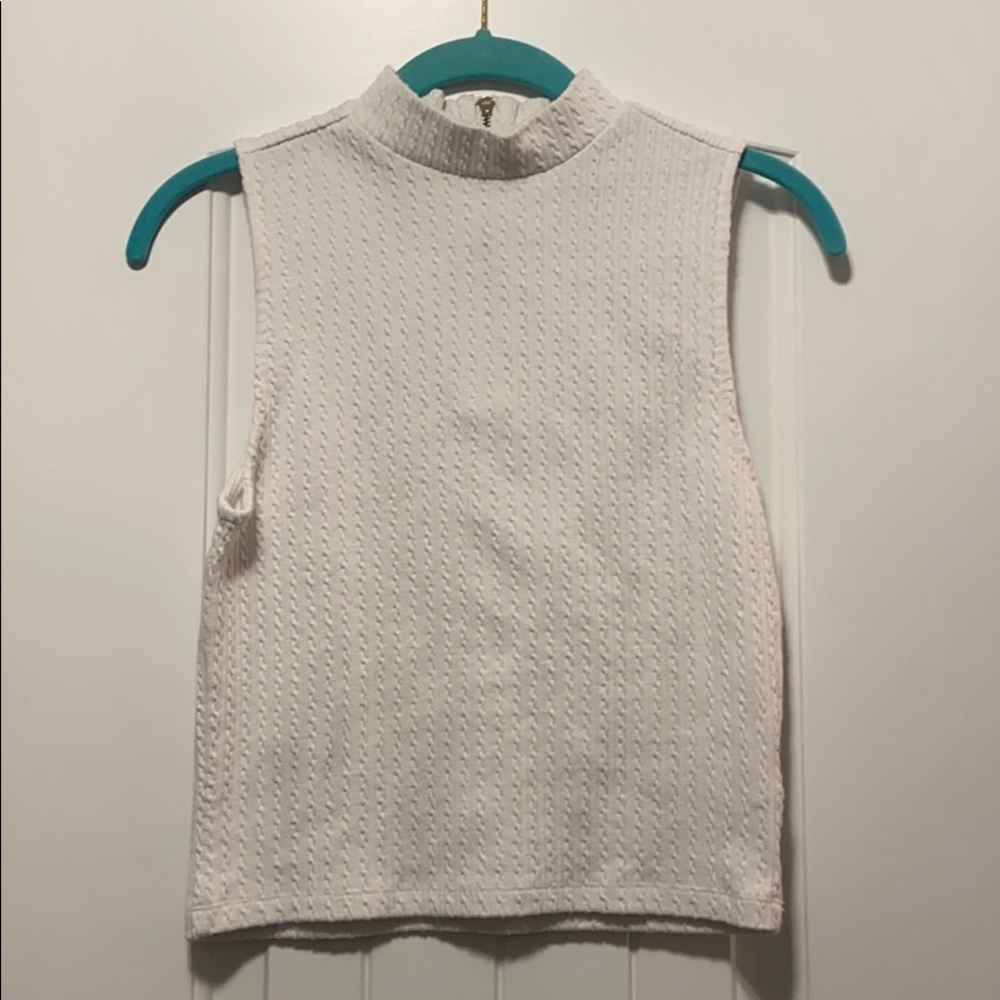 Cropped Textured Tank